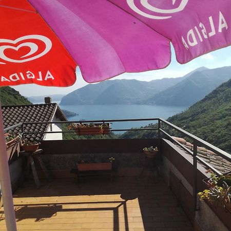 Casa Vacanze 'La Piazza' Villa Zone ภายนอก รูปภาพ