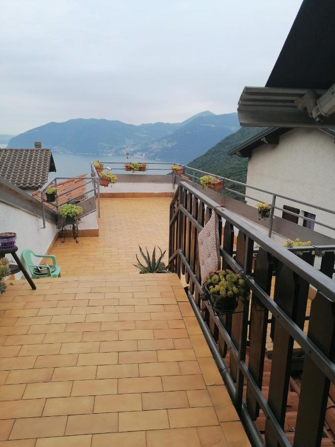 Casa Vacanze 'La Piazza' Villa Zone ภายนอก รูปภาพ