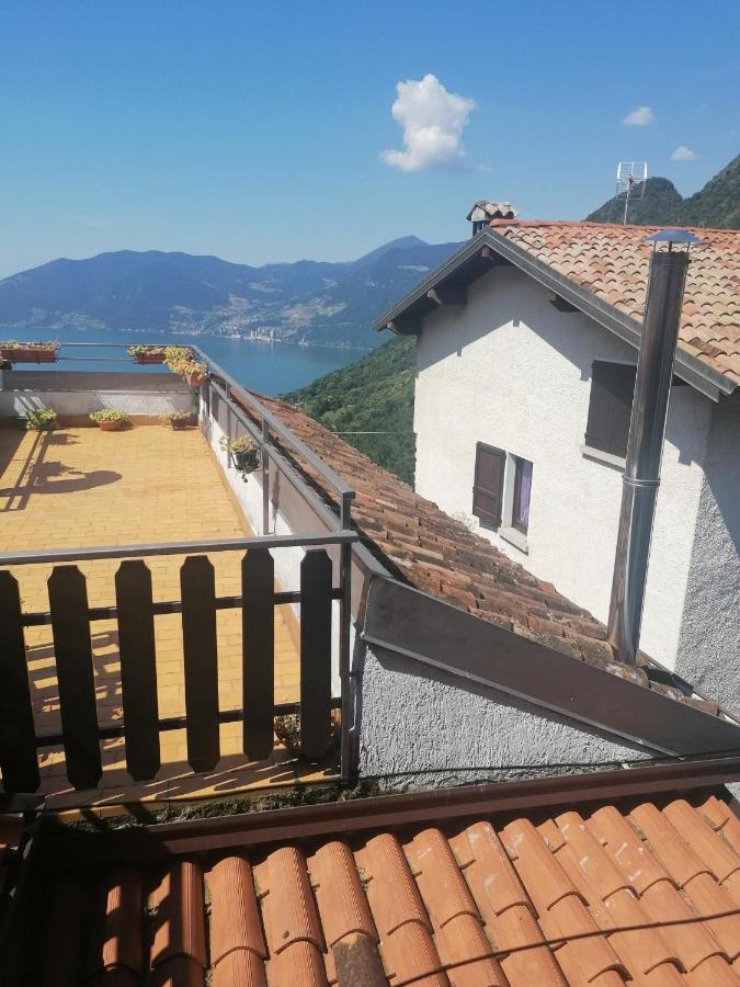 Casa Vacanze 'La Piazza' Villa Zone ภายนอก รูปภาพ