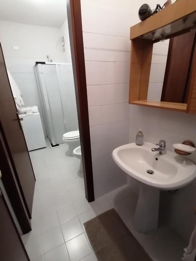 Casa Vacanze 'La Piazza' Villa Zone ภายนอก รูปภาพ