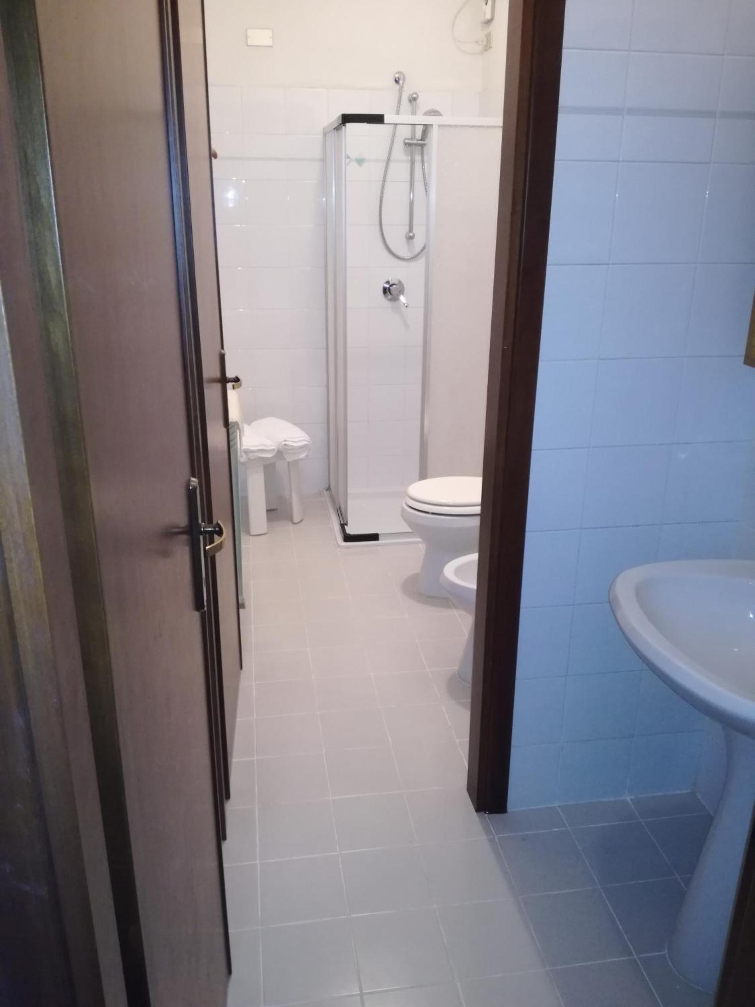 Casa Vacanze 'La Piazza' Villa Zone ภายนอก รูปภาพ