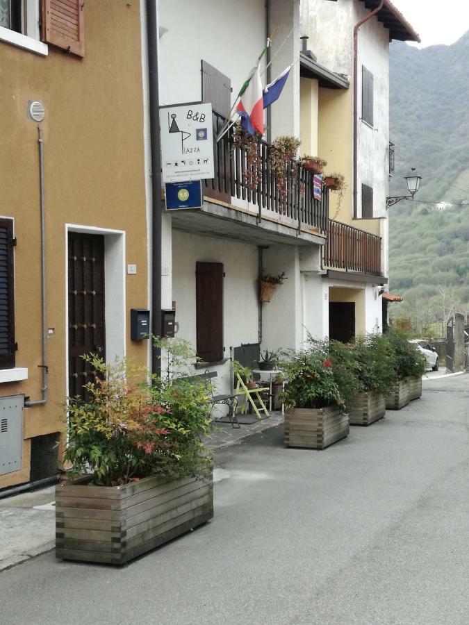 Casa Vacanze 'La Piazza' Villa Zone ภายนอก รูปภาพ